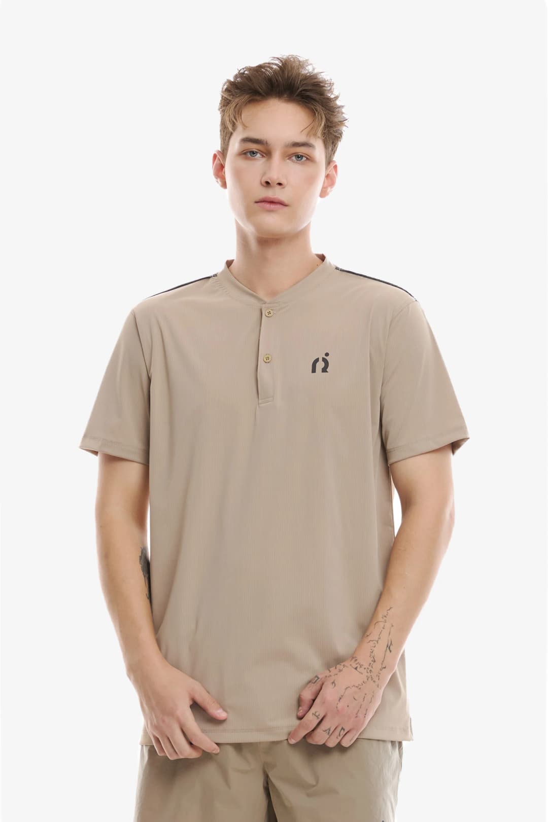 Áo Thể Thao Henley FRNI 02 NÂU BE 1